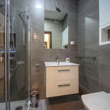 아파트 Arkadia Mare