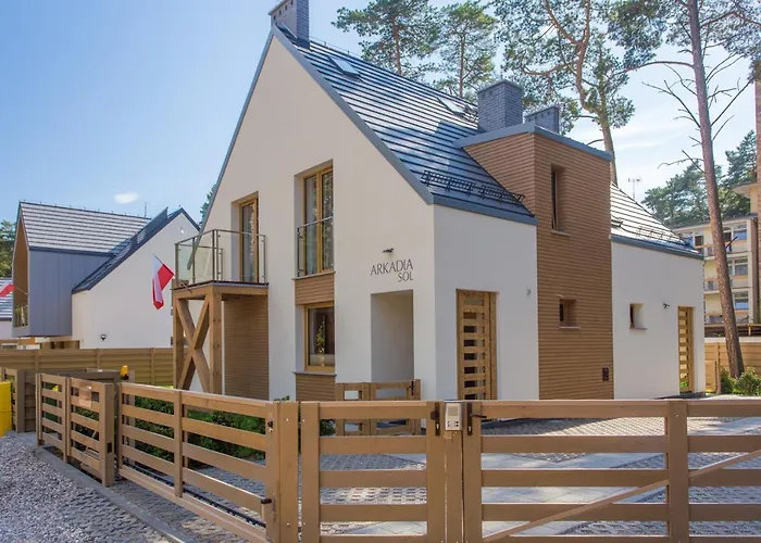 Arkadia Mare 아파트 *